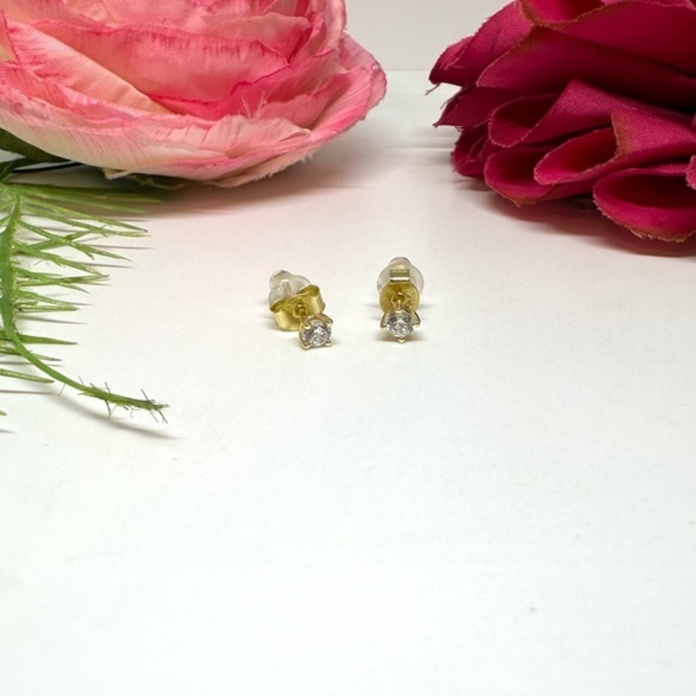 NEW⚜️14K Over Sterling Silver CZ Stud Earrings - Picture 1 of 7